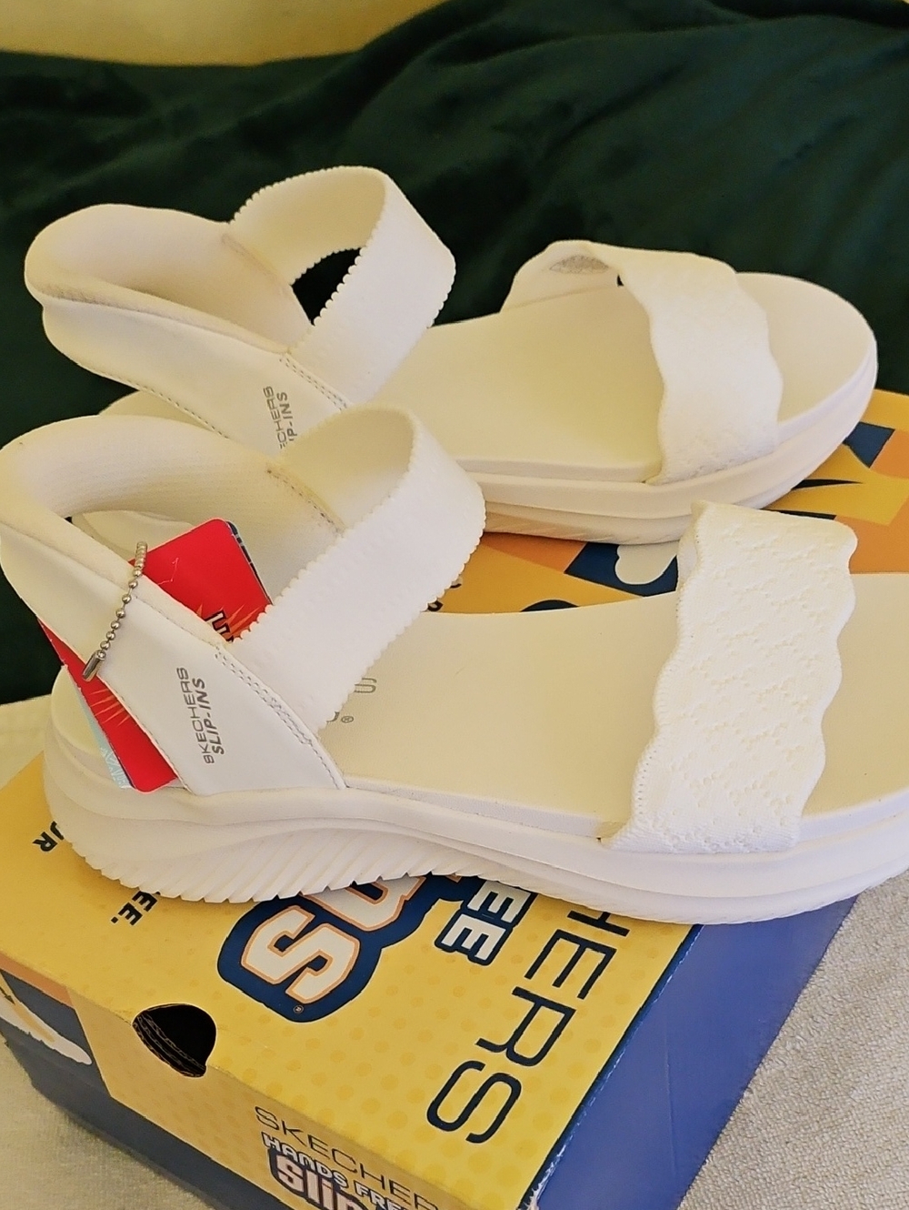 Women's White Comfort Sandals - Picture 3 of 3